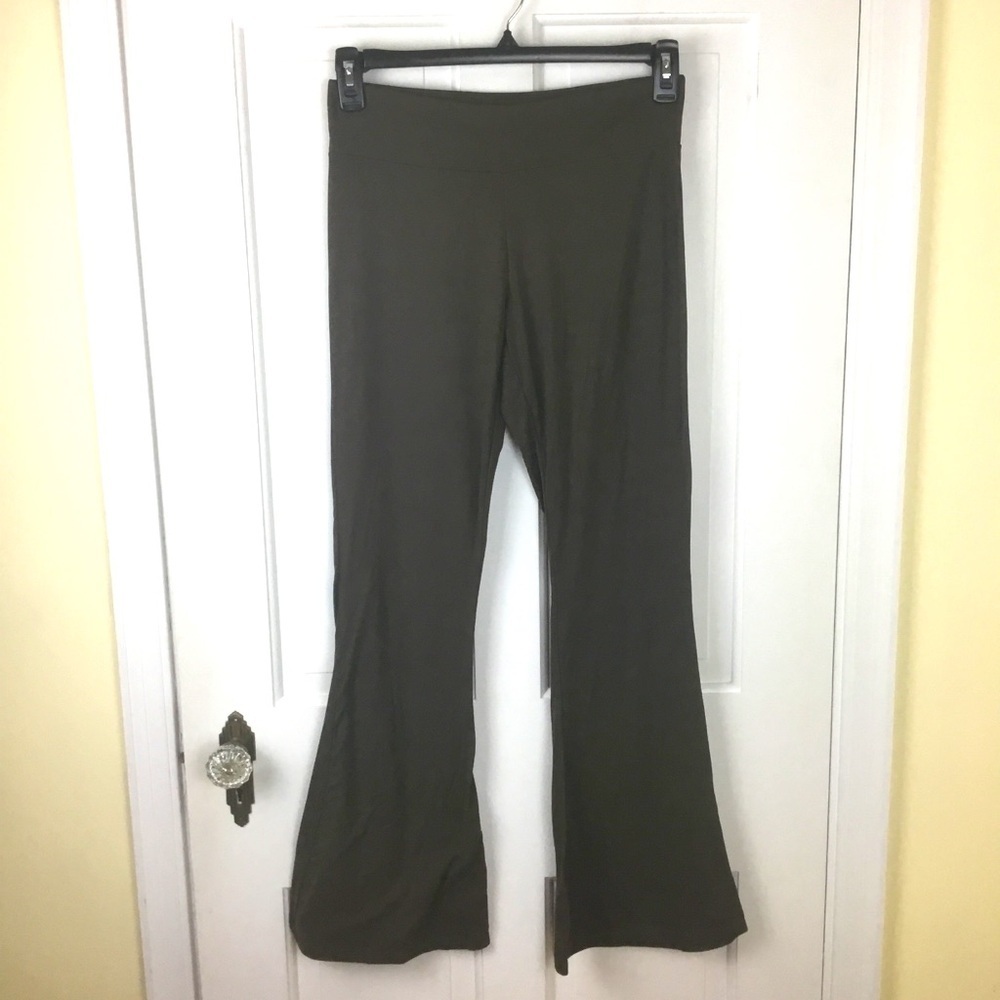 Mountain Mama Women’s Flare Leggings Boho Festival NWT